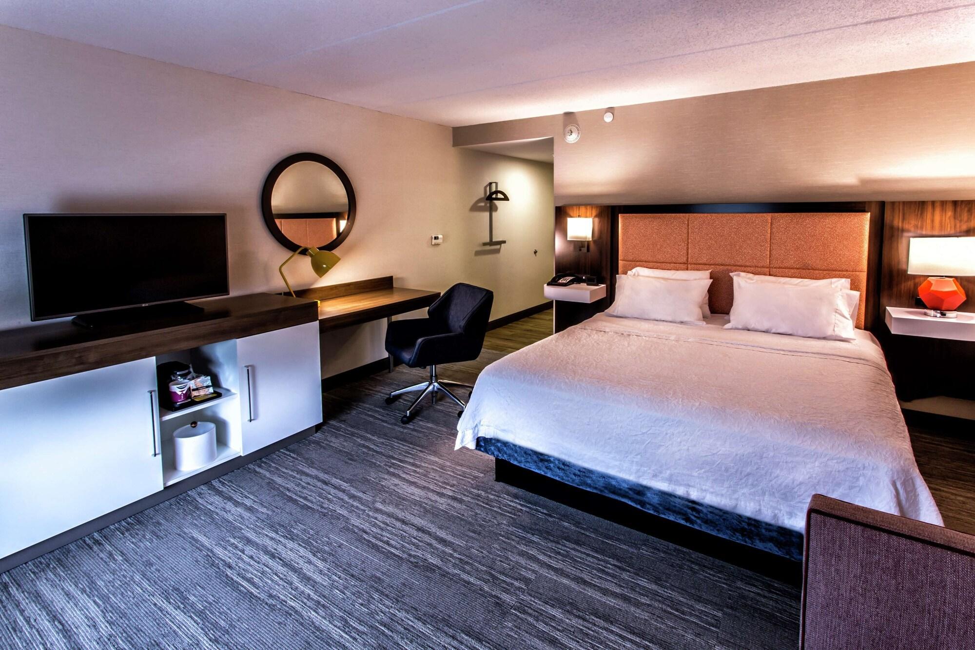 Hampton Inn & Suites Staten Island New York Exterior foto